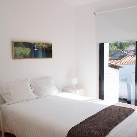 Casa Da Ribeira Guesthouse Cha de Alvares Exterior photo
